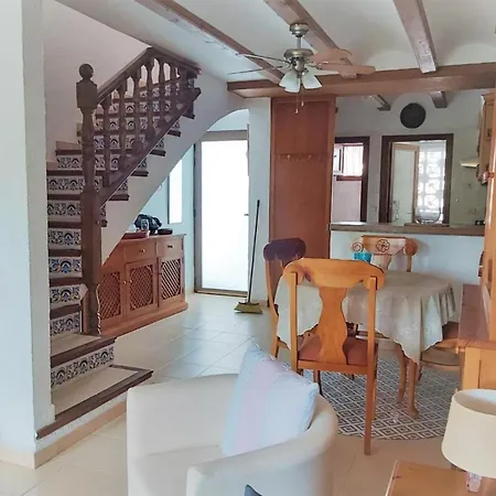 Adosado Cómodo En Zona Tranquila - Es-373-55 * Dénia